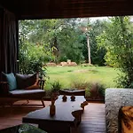 Safari Suite Lions Zoo De La Fleche Hotel