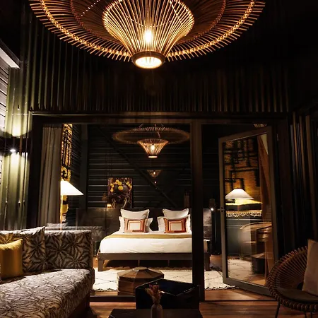 Hotel Safari Zoo De *