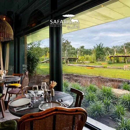 Hotel Safari Suite Lions Zoo De La Fleche *